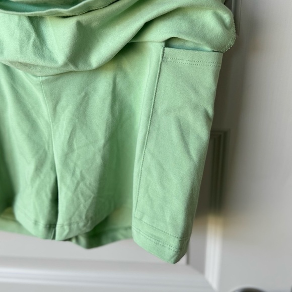 Victoria's Secret Pink High Waist V Crossover Flowy Skort In Green Size Medium - Picture 6 of 8